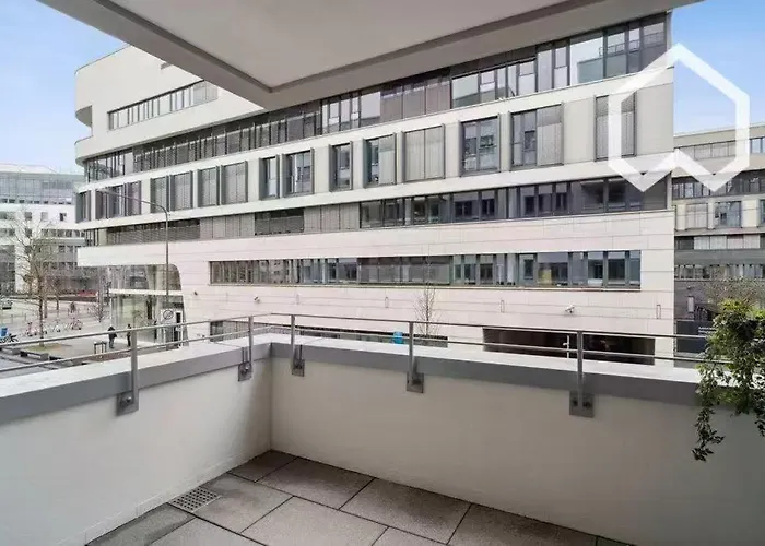 Frankfurt Messe Door To Door Appartement
